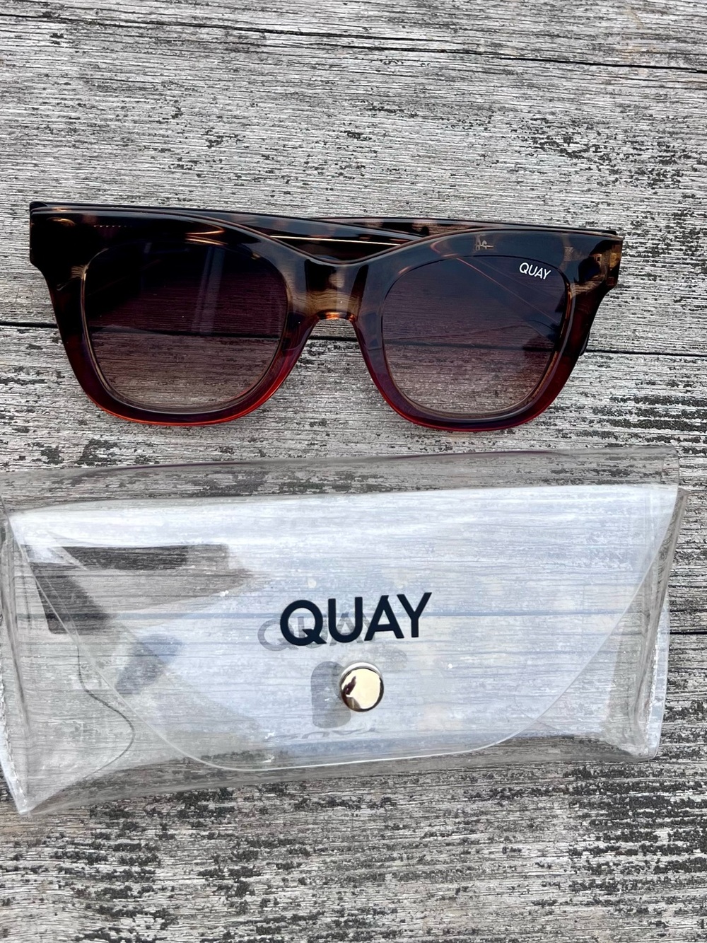 Quay Australia Tortoise Shell Gradient Lens Women's Sunglasses - Brown - Picture 3 of 4